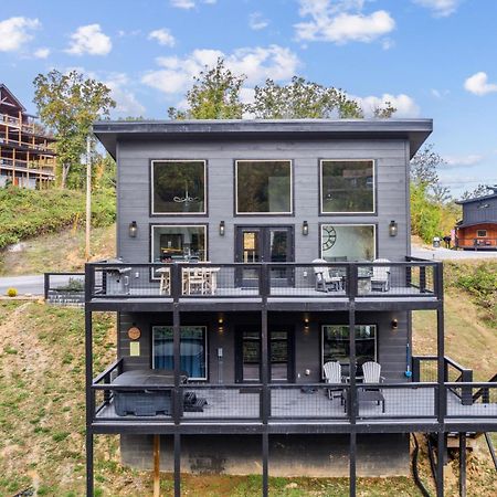 Sunset Chalet Cabin Gatlinburg Exterior photo